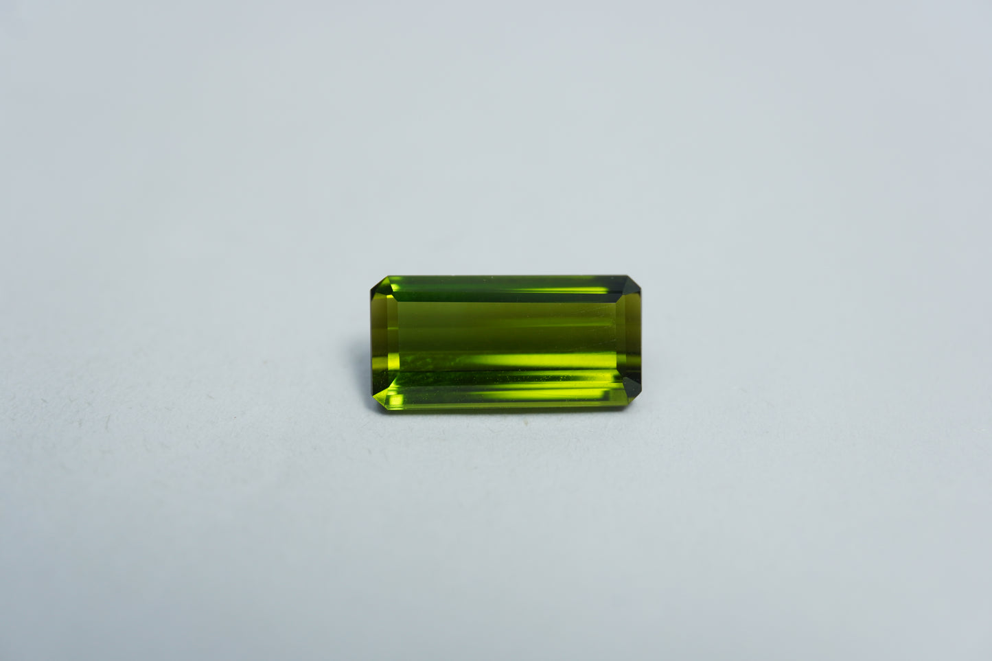 2.95ct Turmalina 12x6mm