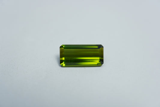 2.95ct Turmalina 12x6mm