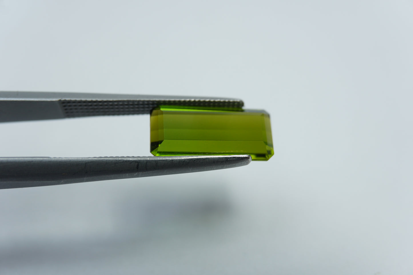 2.95ct Turmalina 12x6mm