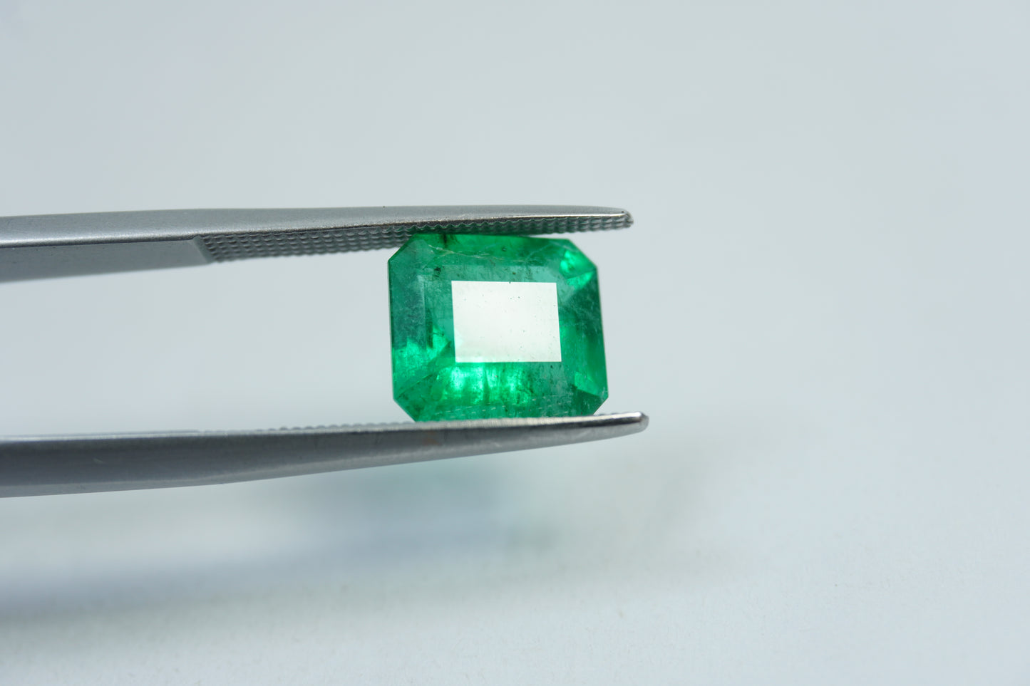 2.89ct Emerald 10x8.5mm