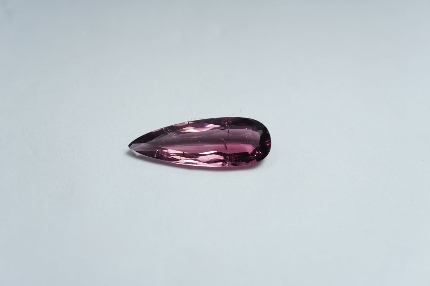 2.40ct Turmalina 16x6mm