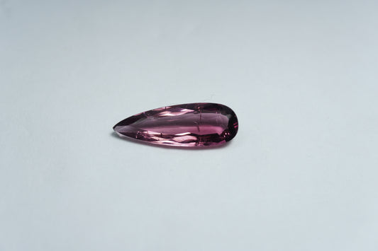 2.40ct Turmalina 16x6mm
