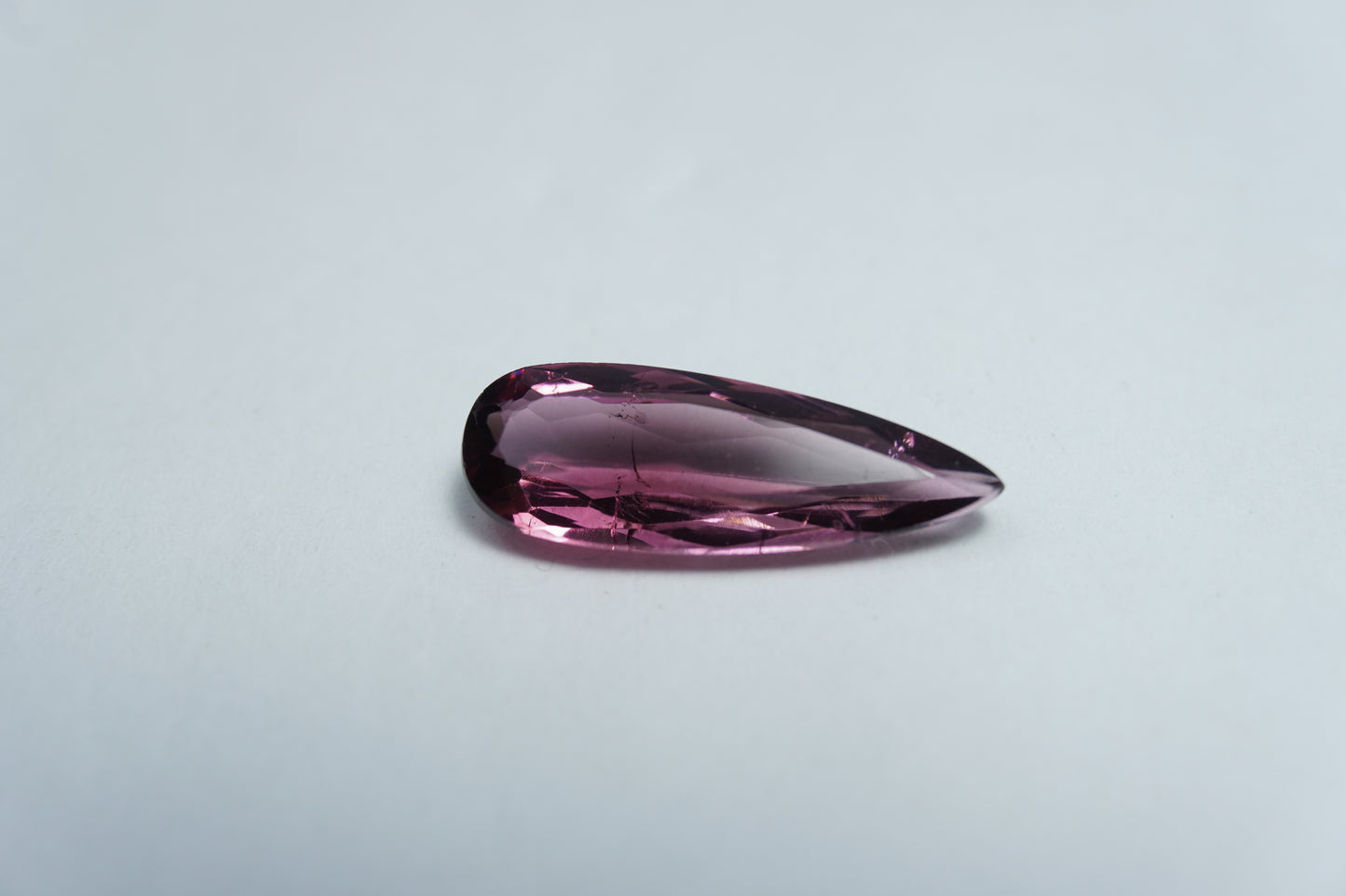 2.40ct Turmalina 16x6mm
