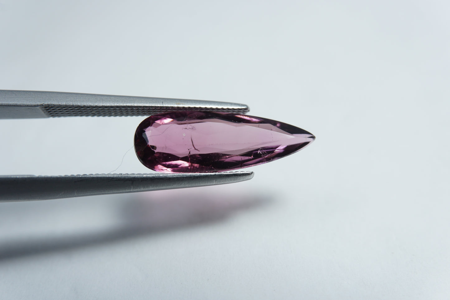 2.40ct Turmalina 16x6mm