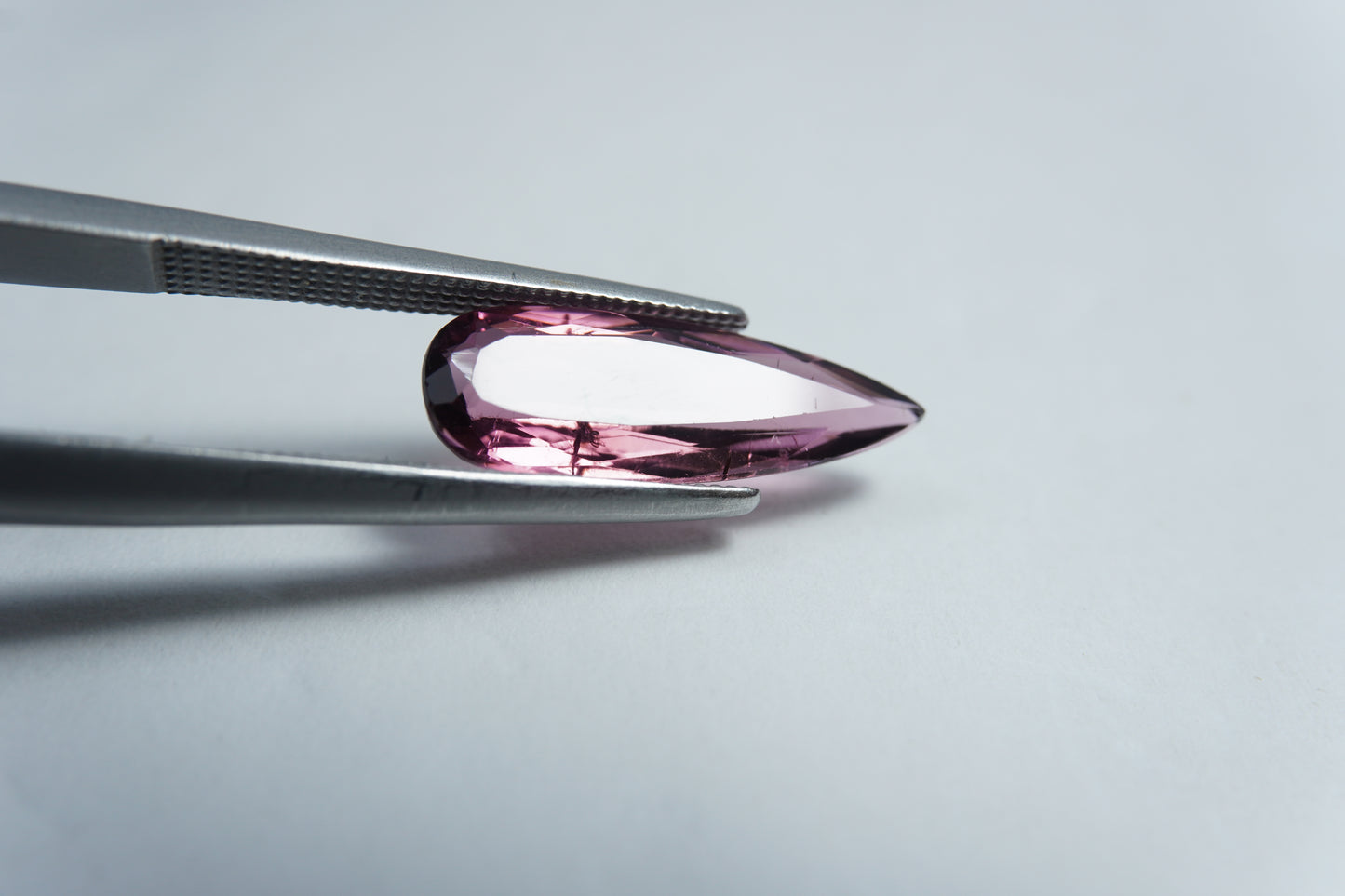 2.40ct Turmalina 16x6mm