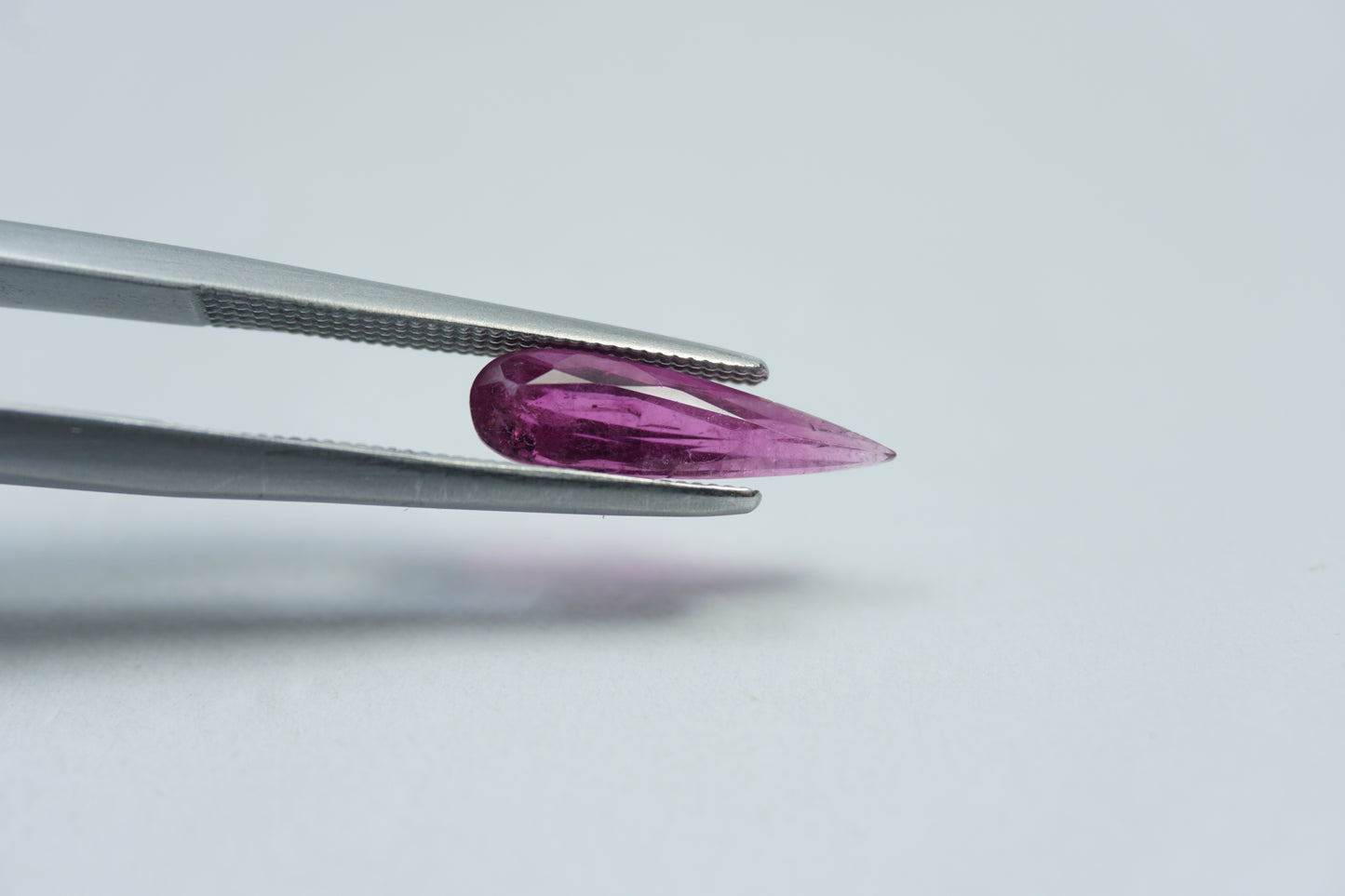 1.15ct Turmalina 14x4mm