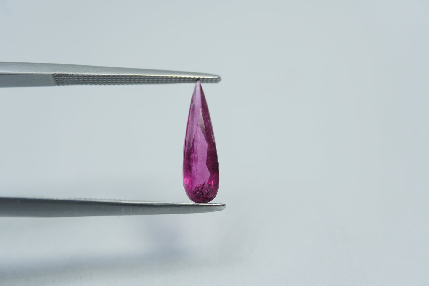 1.15ct Turmalina 14x4mm