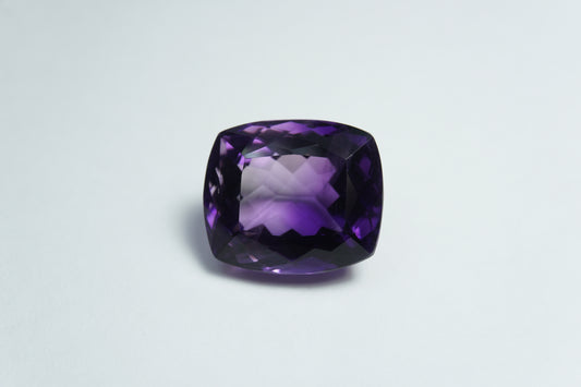 27.05ct Ametista bicolor 20x17mm