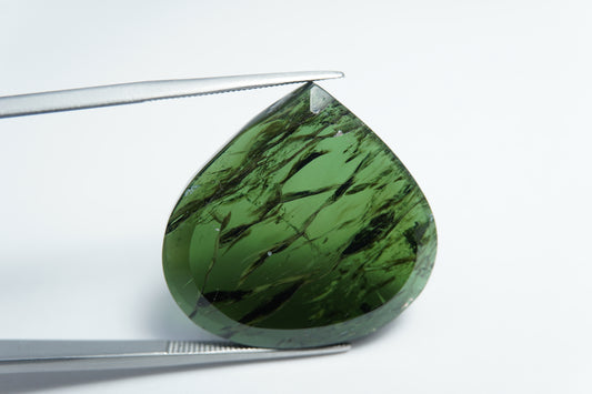 31.15ct Turmalina 26mm