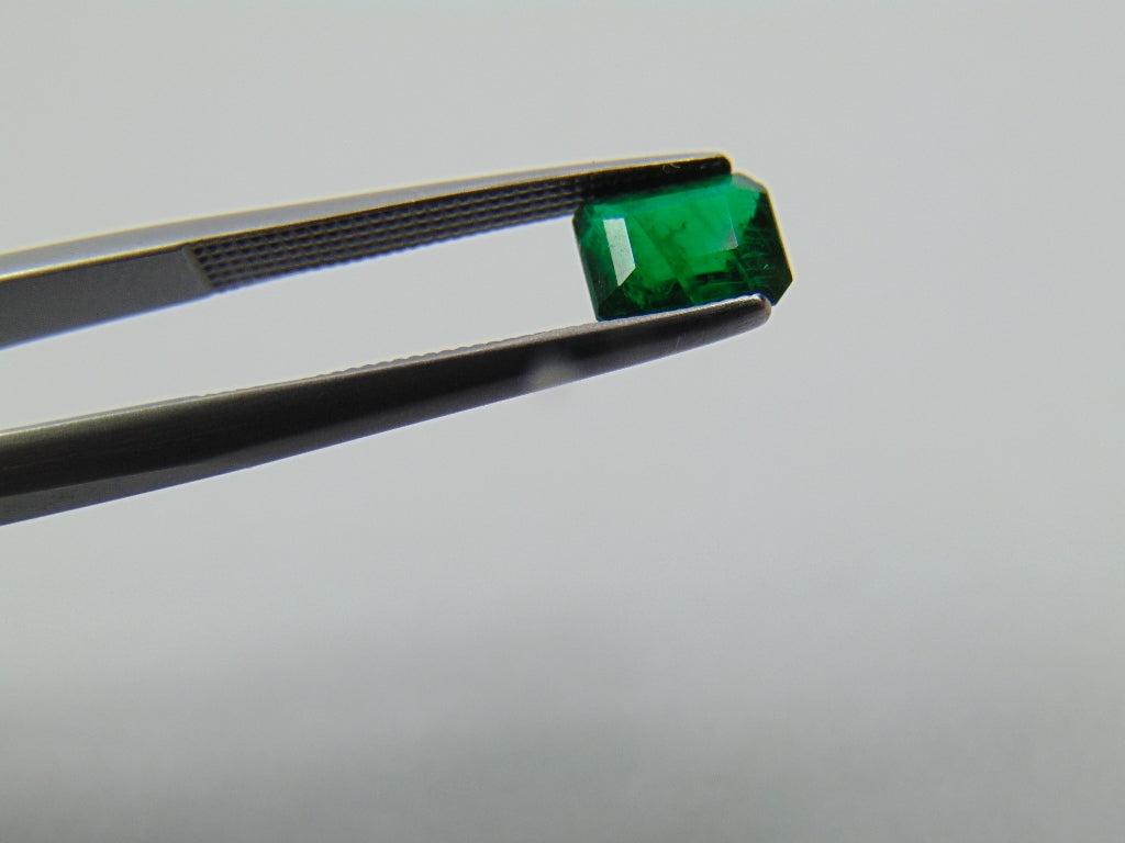 0.90ct Esmeralda 8x5mm