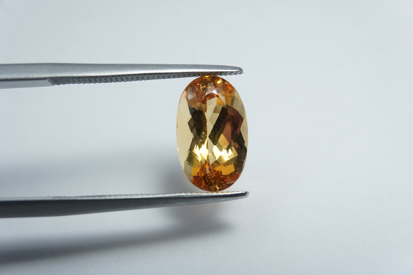 3.50ct Topázio imperial 11.5x7mm