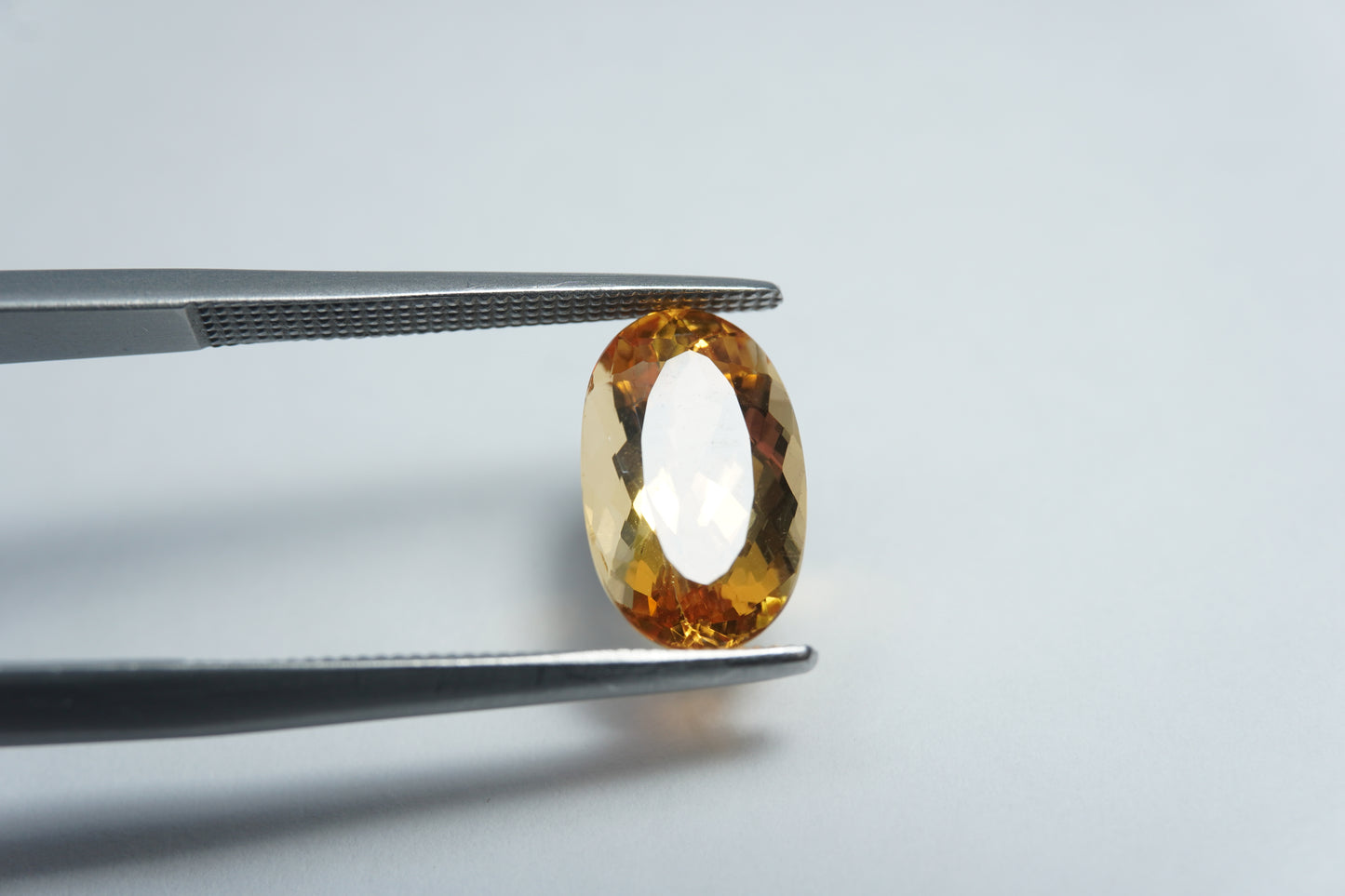 3.50ct Topázio imperial 11.5x7mm