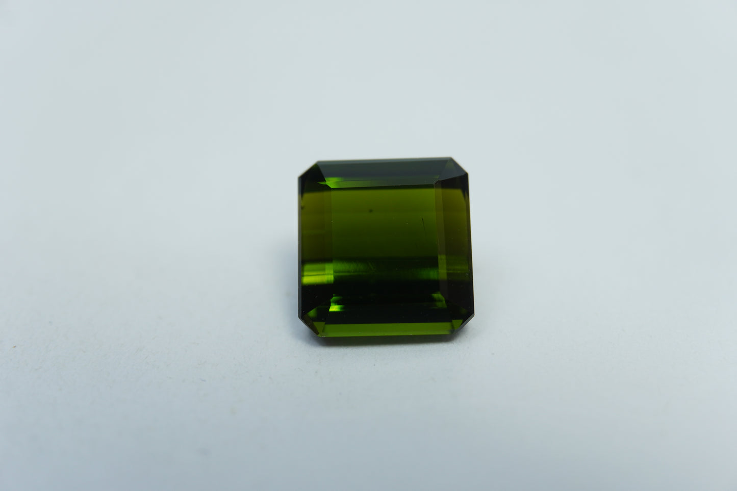 5ct Turmalina 10x9mm