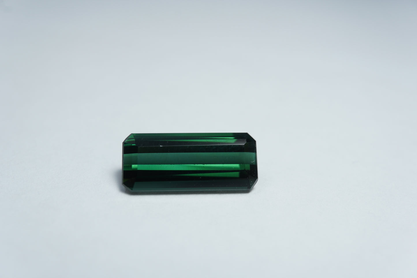 Turmalina 3,70 ct 14x6mm