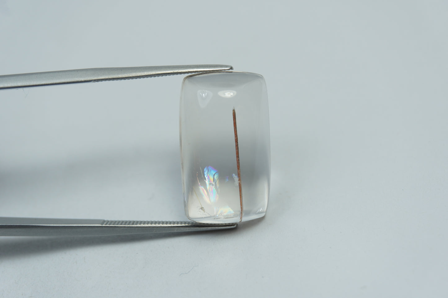 16.80ct Quartz with inclusion 21x12mm