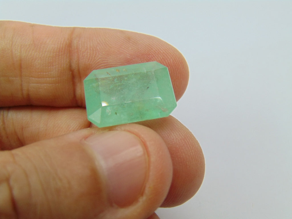 12.60ct Emerald 16x12mm