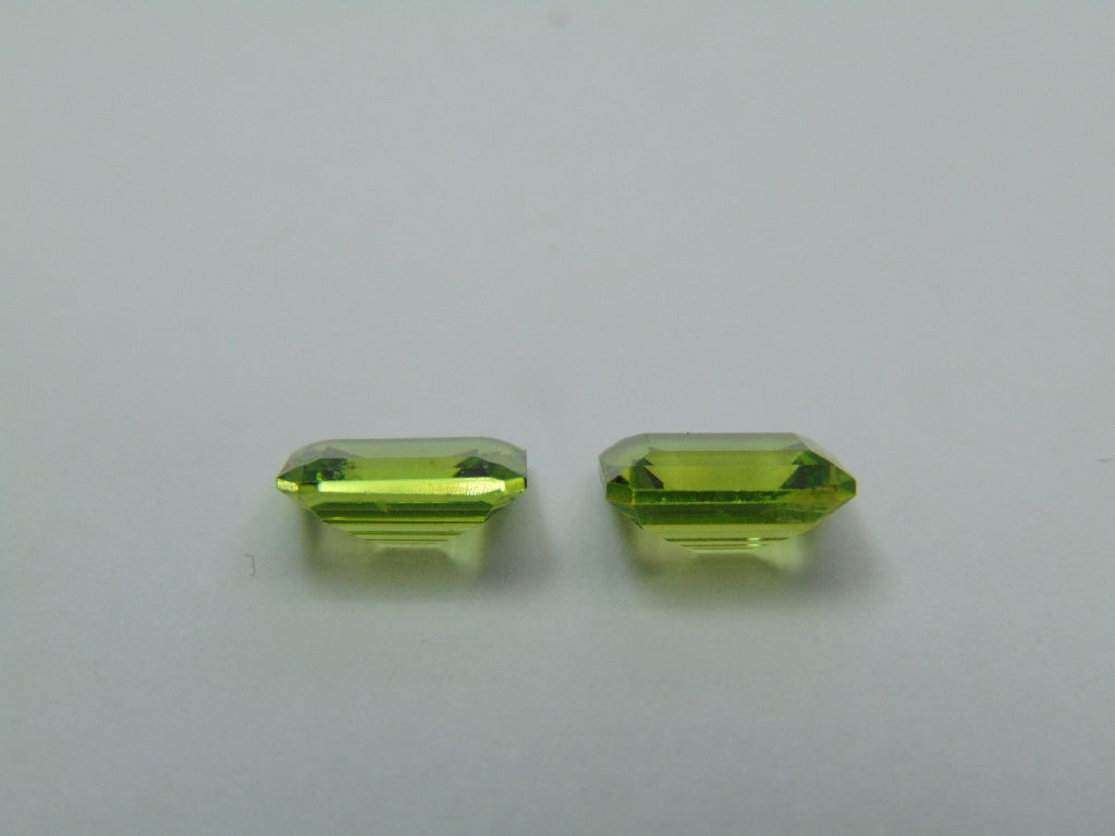 3.05ct Peridoto Par 8x6mm