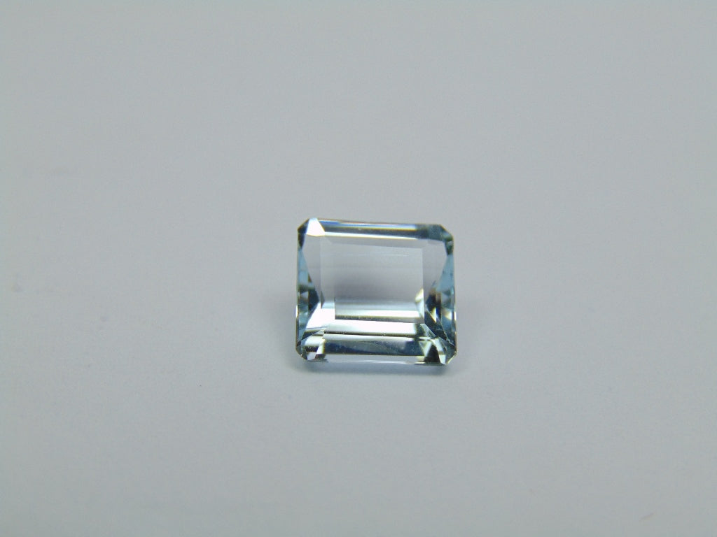 3,03 quilates de água-marinha 9x8mm