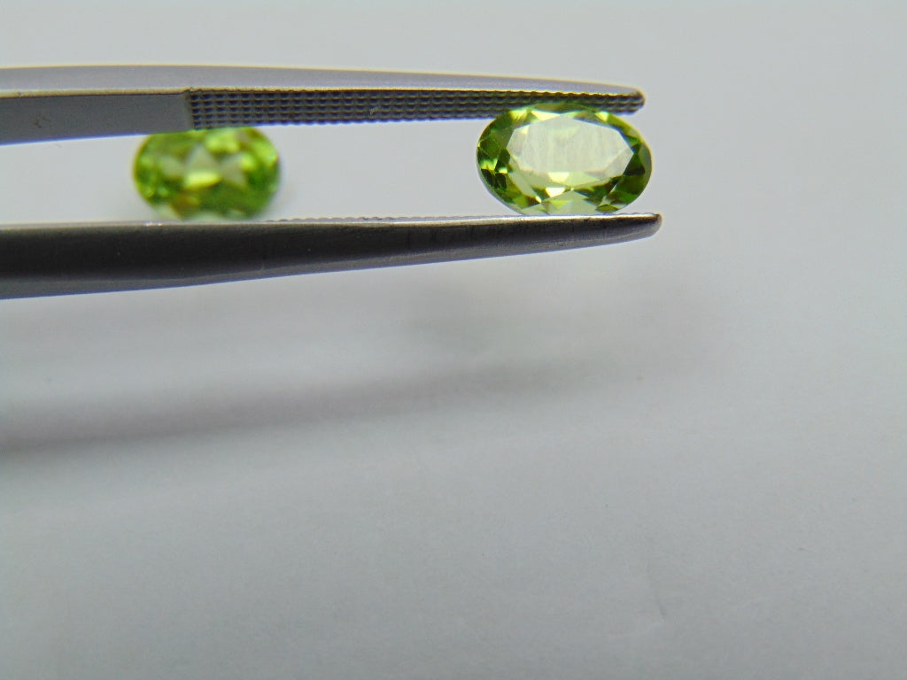 1.90ct Peridoto Par 7x5mm