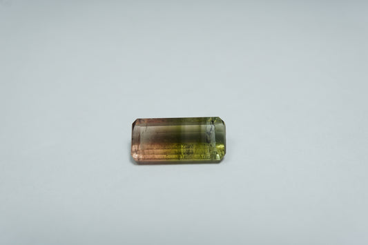 2.55ct Turmalina Bicolor 12.5x6mm
