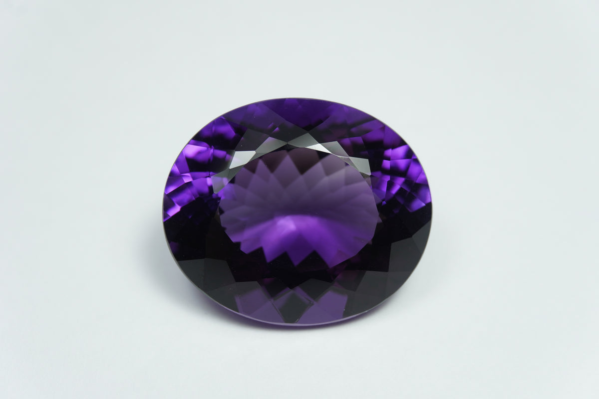 38.05ct Ametista 25x21mm