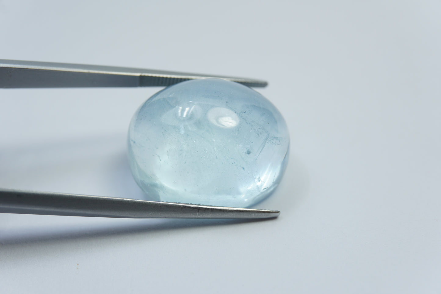 45.60ct Água-marinha cabochão 22x18mm