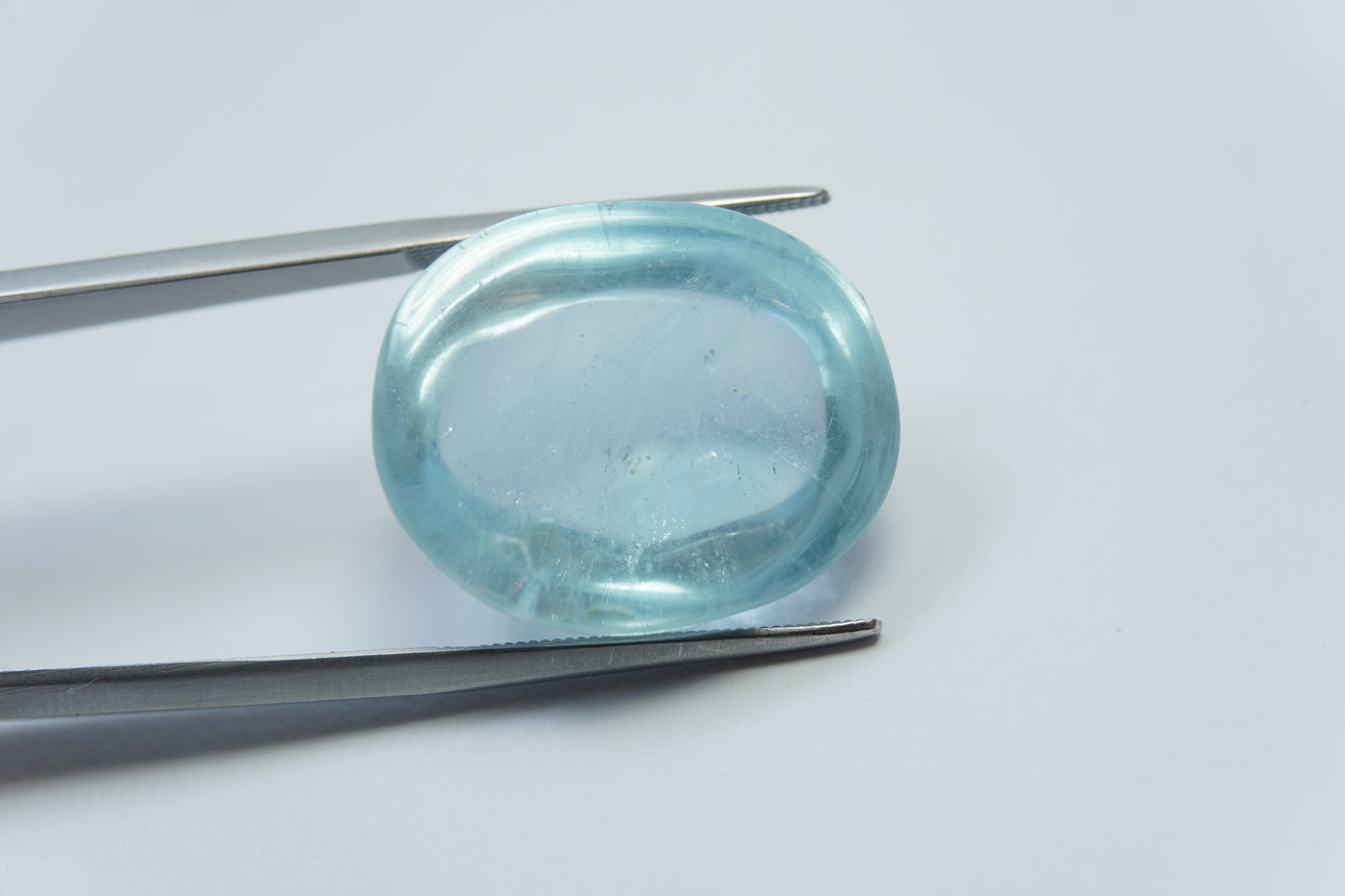 45.60ct Água-marinha cabochão 22x18mm