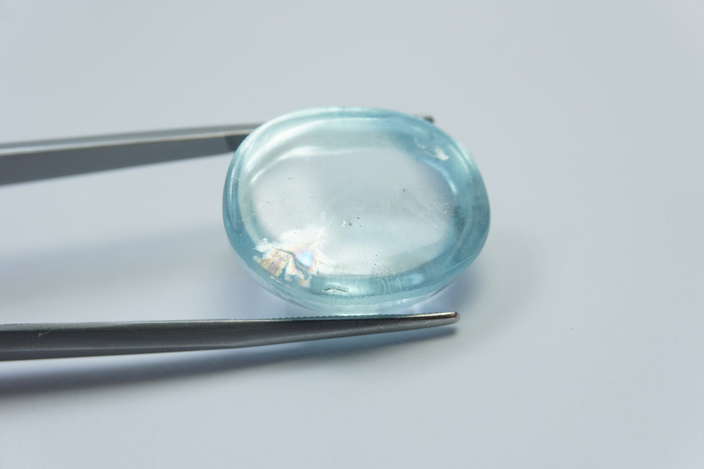 45.60ct Água-marinha cabochão 22x18mm