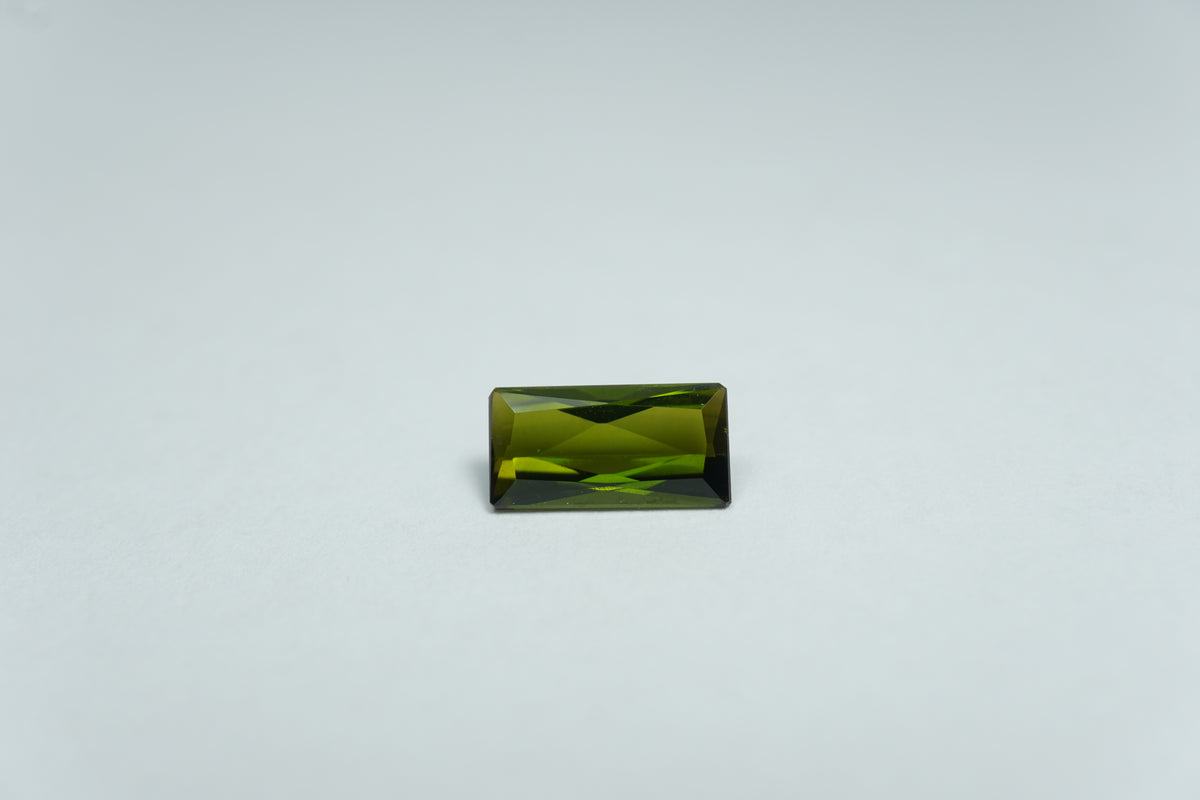 1.30ct Turmalina 9x5mm