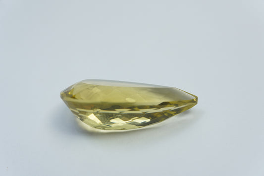 26.50ct Green gold 29x17mm