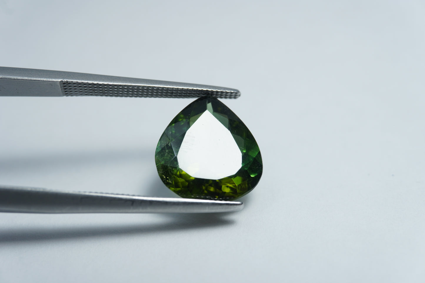 3.90ct Turmalina 12mm