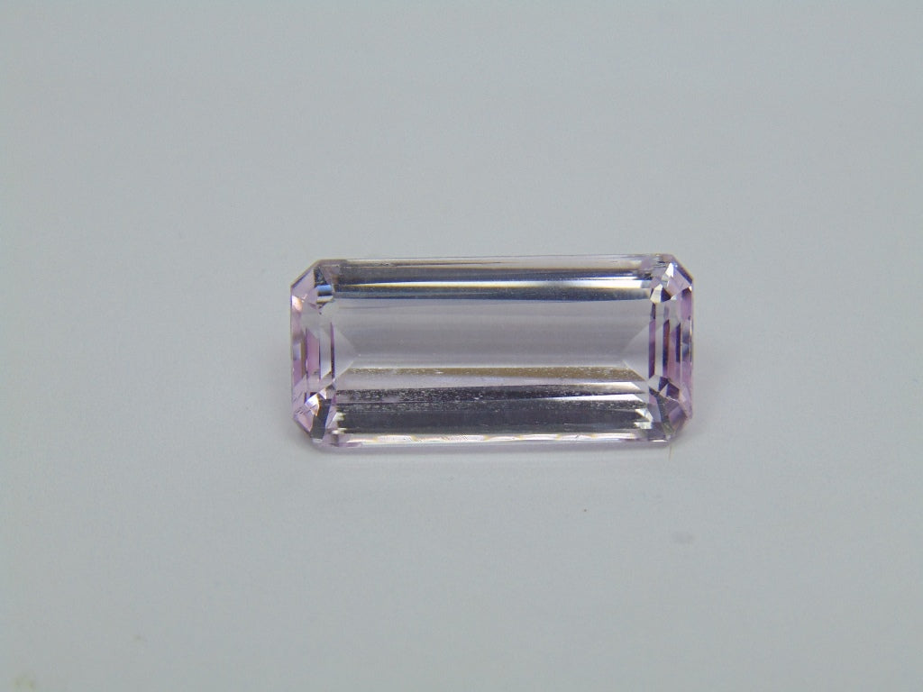 Kunzita 22 quilates 25x12mm