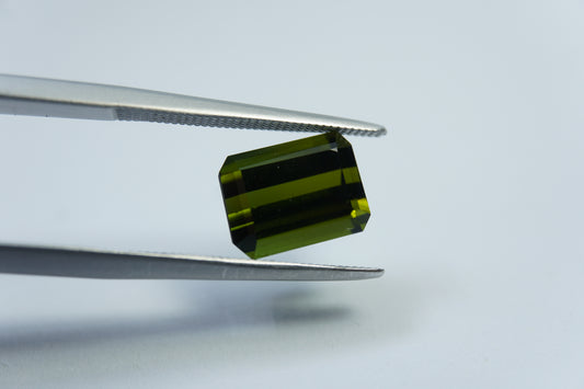 3.34ct Turmalina 9x7mm