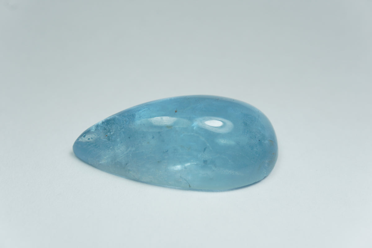 17.35ct Água-marinha cabochão 25x13mm