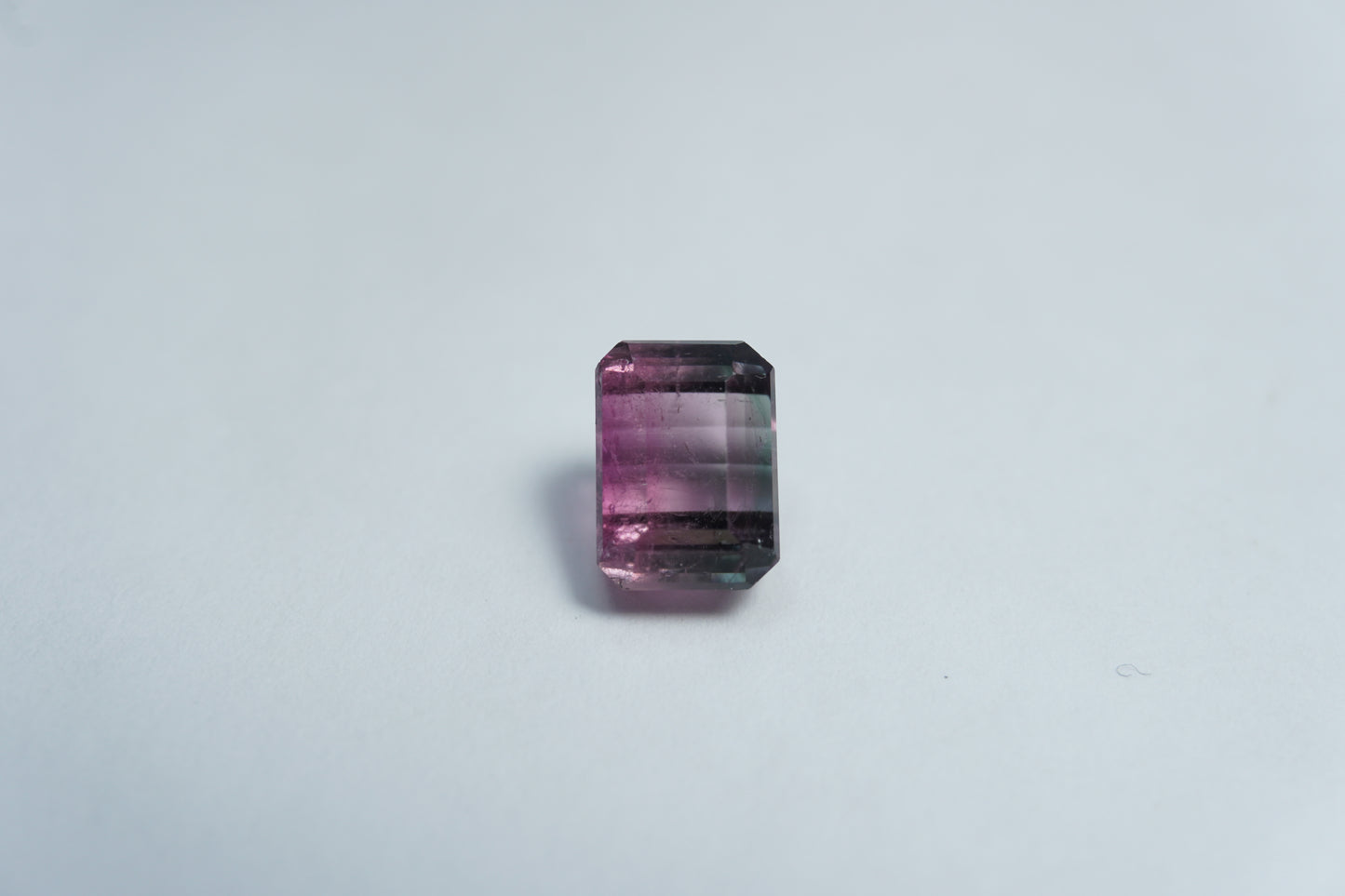 2.68ct Turmalina bicolor 8x6mm