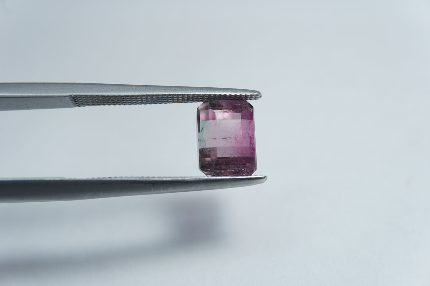 2.68ct Turmalina bicolor 8x6mm