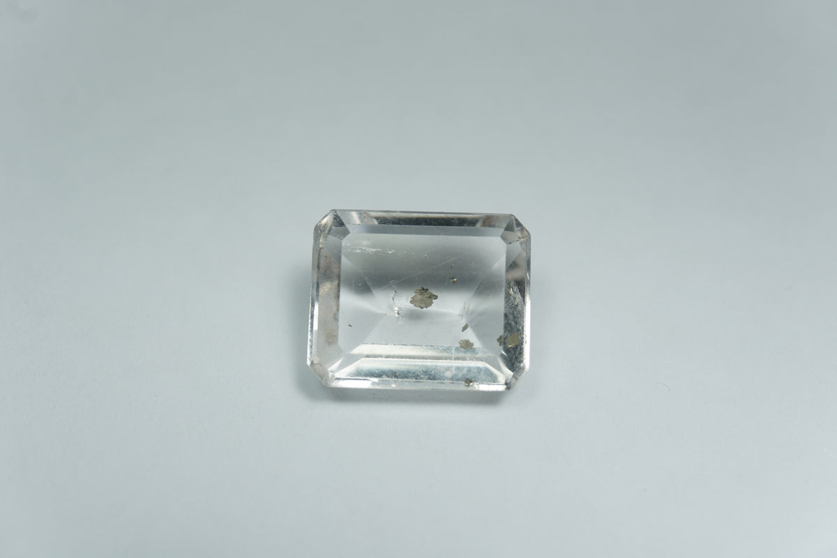 4.16ct Quartz pyrite 11x9mm
