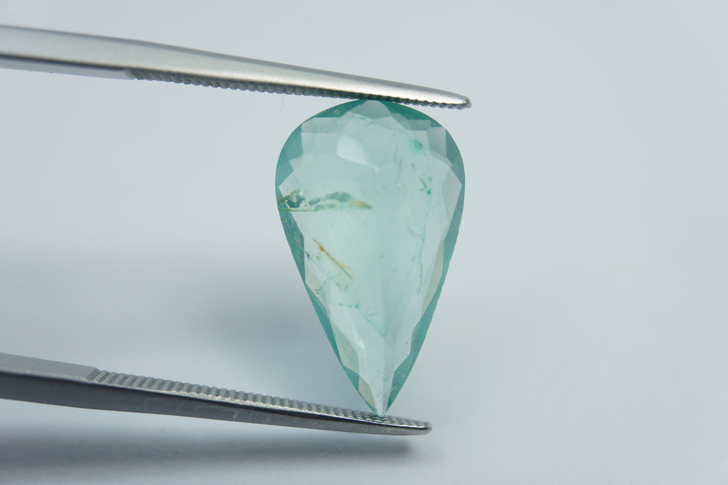 4.45ct Esmeralda 17x10.5mm