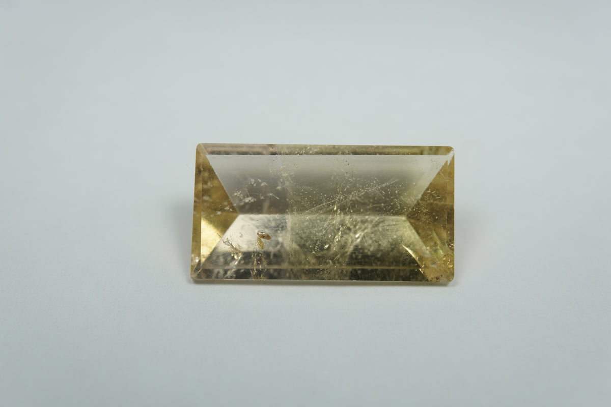 14.98ct Berilo 24x12mm