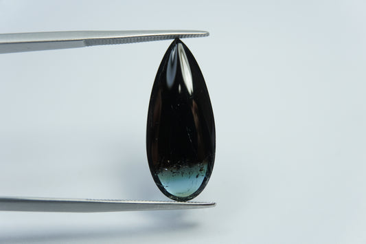 5.95ct Turmalina bicolor 24x10mm