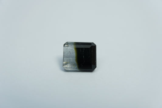 4.10ct Turmalina bicolor 14x7mm