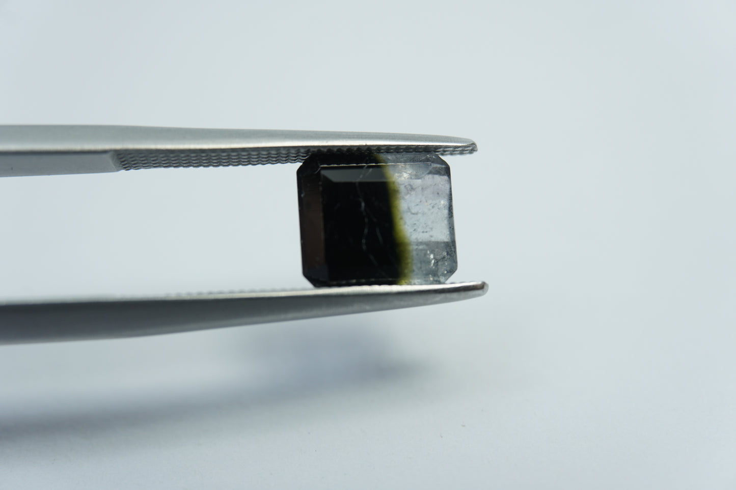 4.10ct Tourmaline bicolor 14x7mm