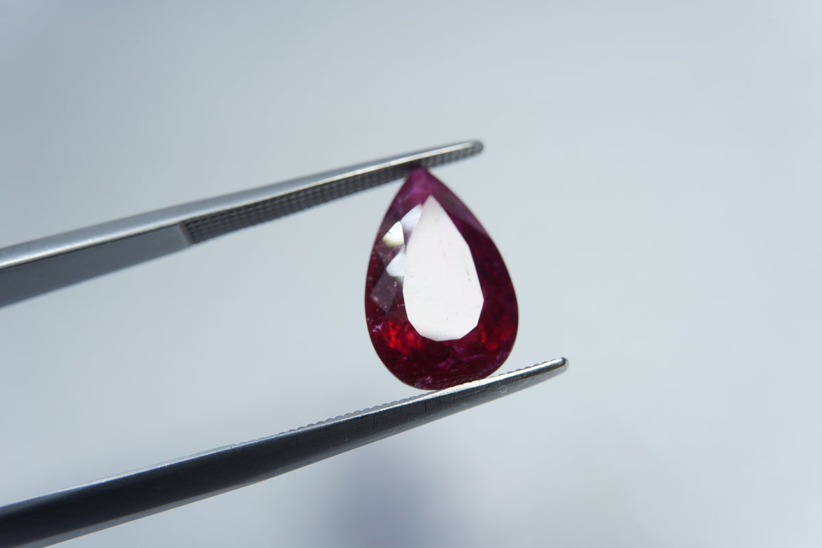 Rubelita 3,85 ct 13x9mm