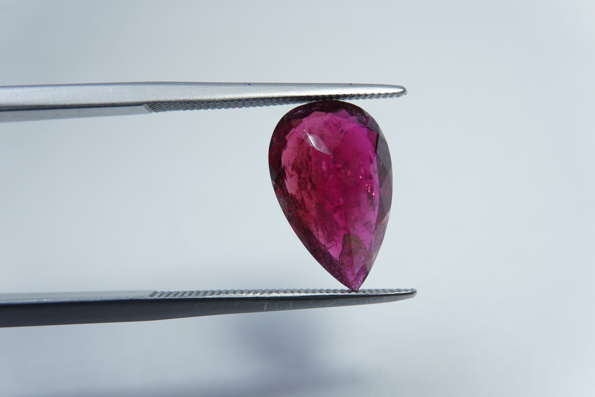 Rubelita 3,85 ct 13x9mm
