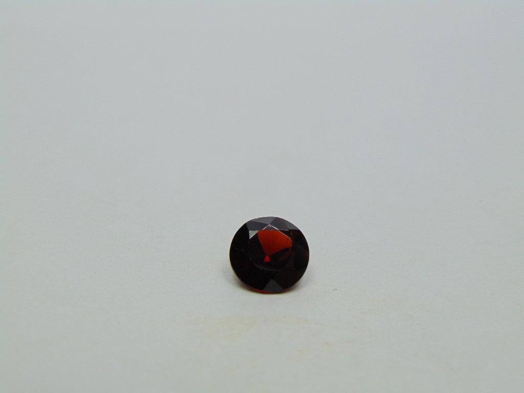 1.95ct Garnet 8mm