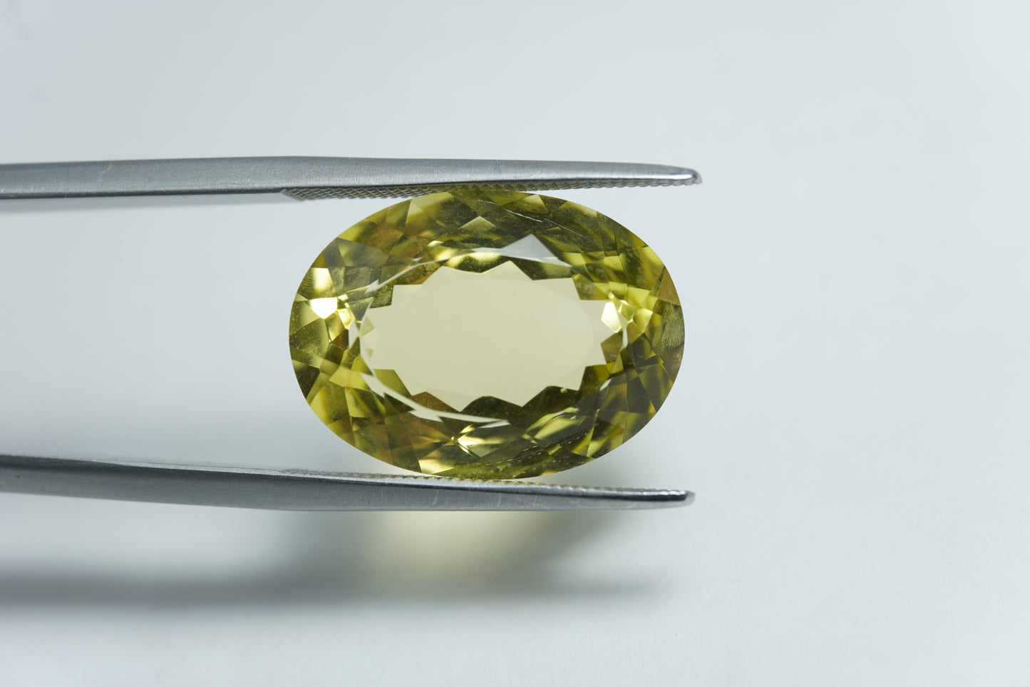 11ct Green gold 18x13mm