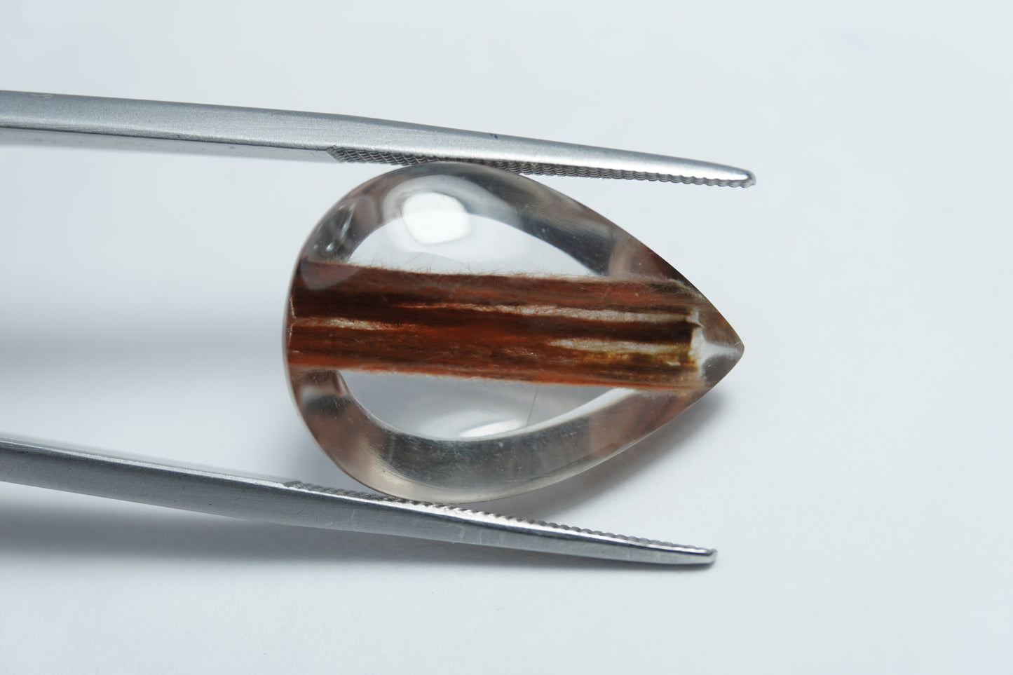 13.75ct Quartzo com inclusão 20x15mm