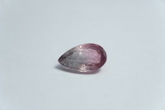 4.40ct Turmalina bicolor 13x8mm