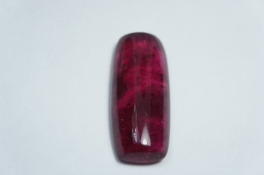 21.35ct Rubelita cabochão 30x12mm
