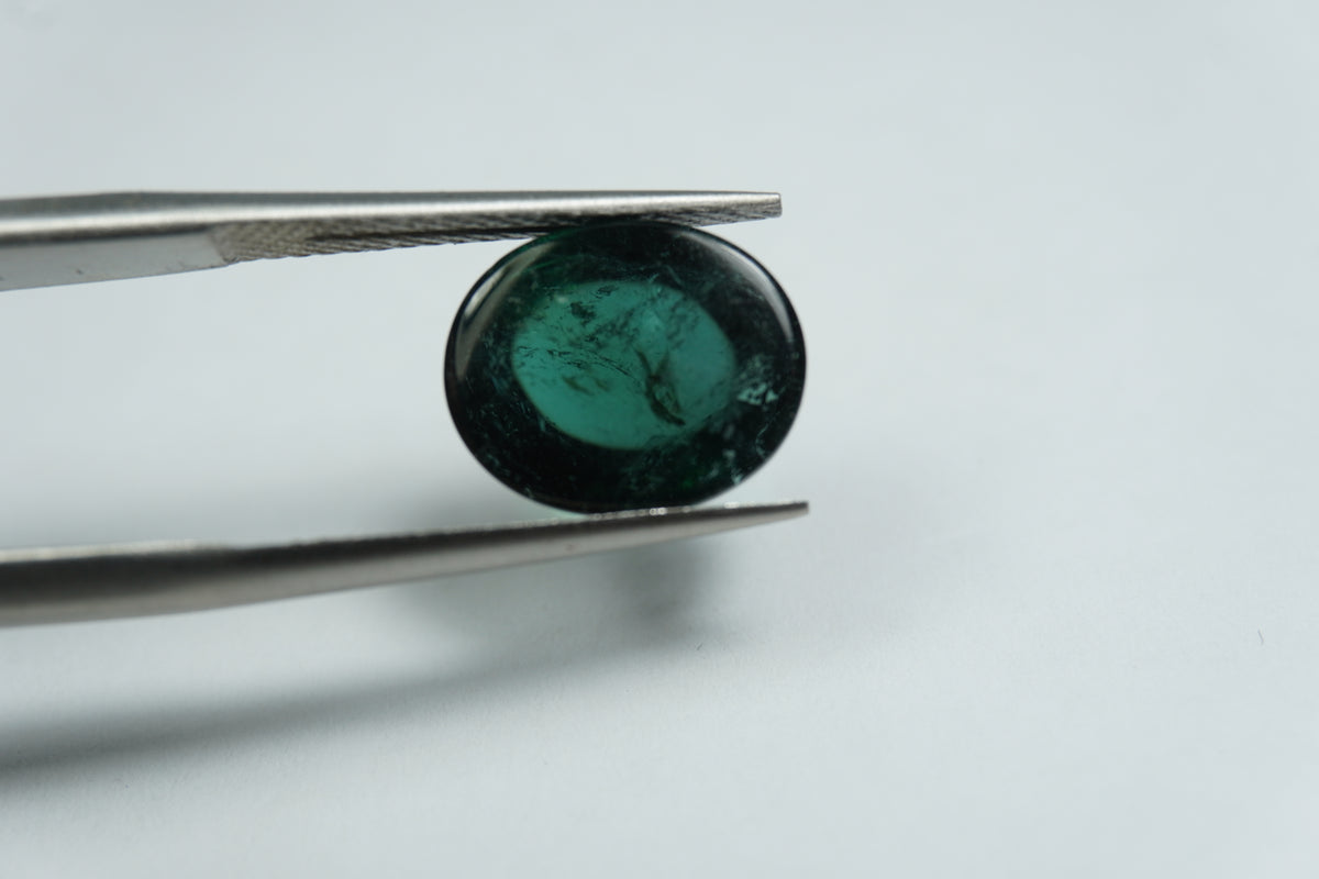 4.80ct Tourmaline cabochon 11x9mm